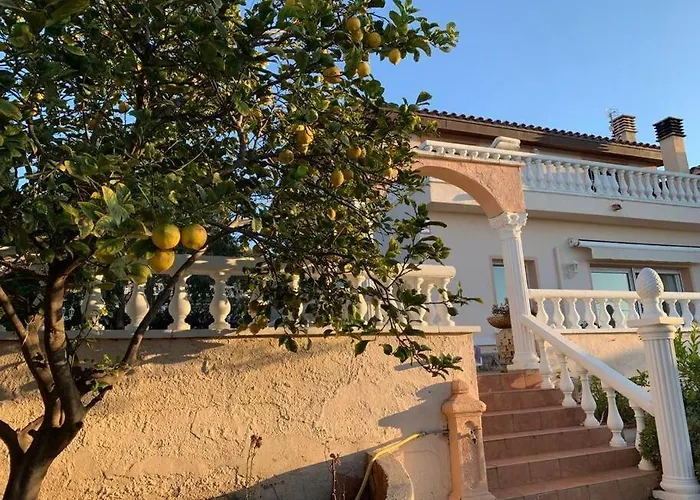 Leo Con Vistas Al Mar Y Piscina Privada Villa