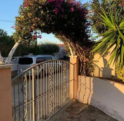 Villa Leo Con Vistas Al Mar Y Piscina Privada *